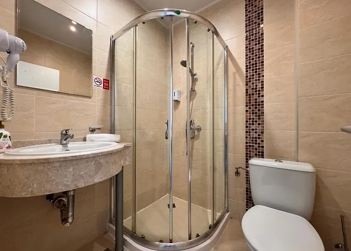 White Rock Castle - Pool & * バルチク